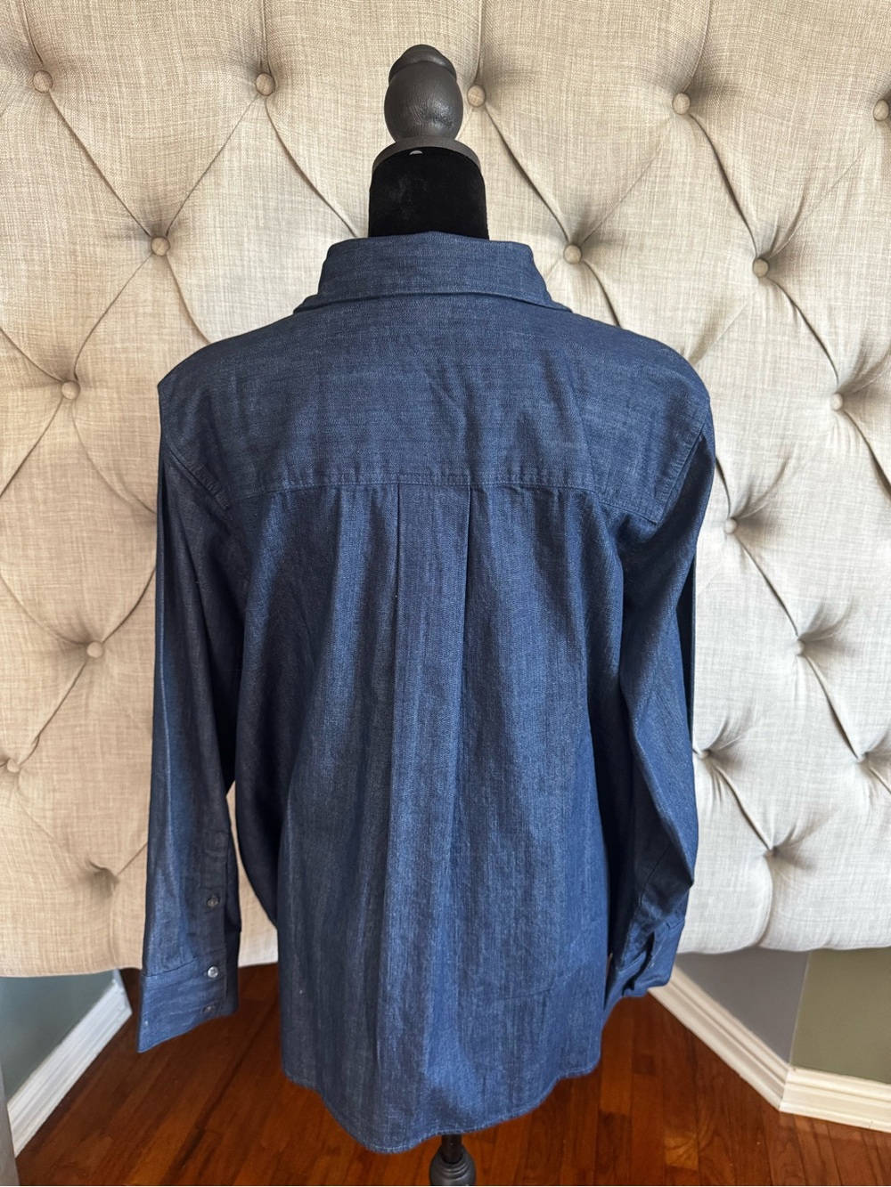 Banana Republic Dark Blue Denim Button-Down Shirt - Picture 4 of 6